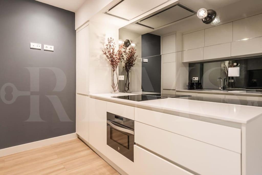 Penthouse Suite With Rooftop In The Heart Of Malaga By Rems エクステリア 写真