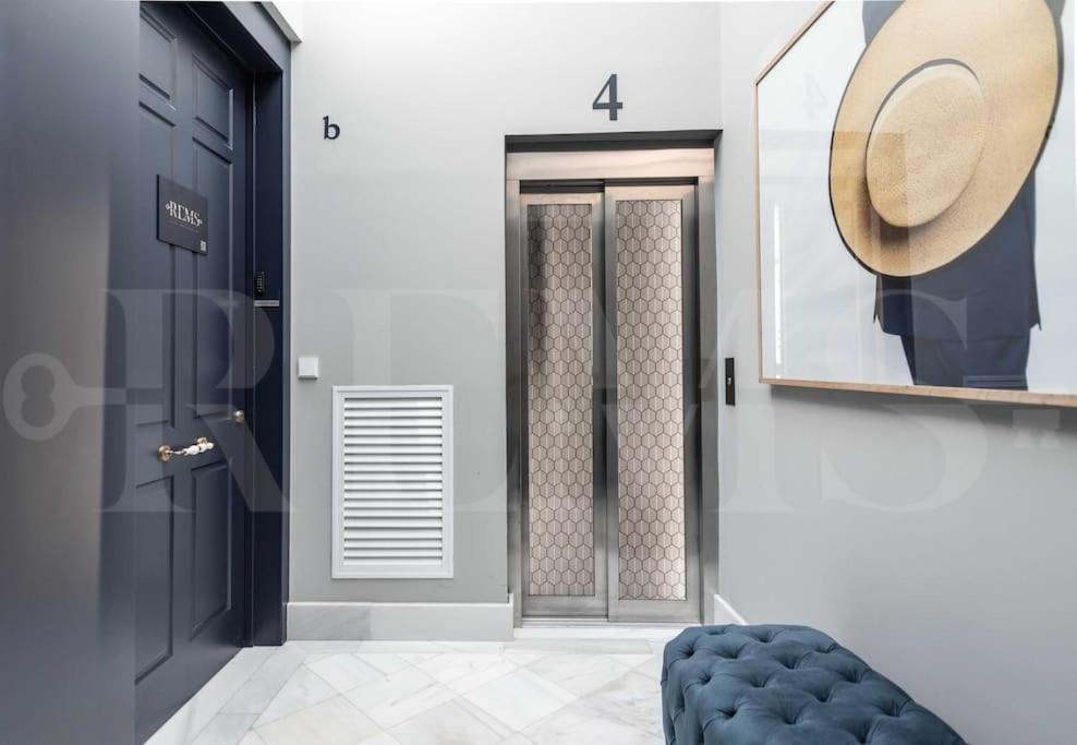 Penthouse Suite With Rooftop In The Heart Of Malaga By Rems エクステリア 写真