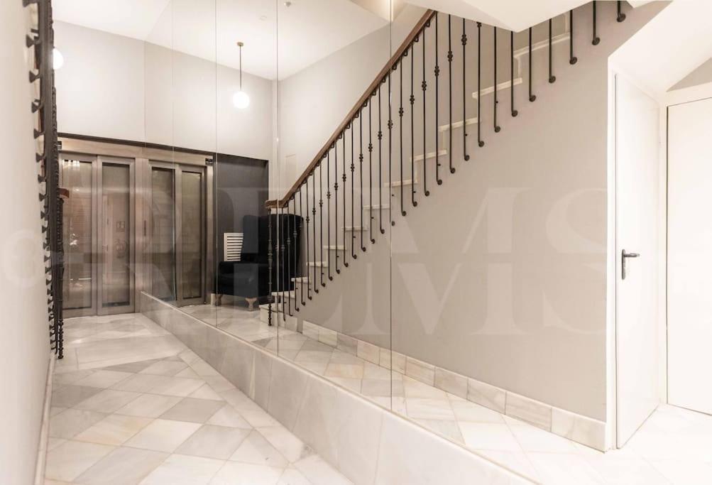 Penthouse Suite With Rooftop In The Heart Of Malaga By Rems エクステリア 写真