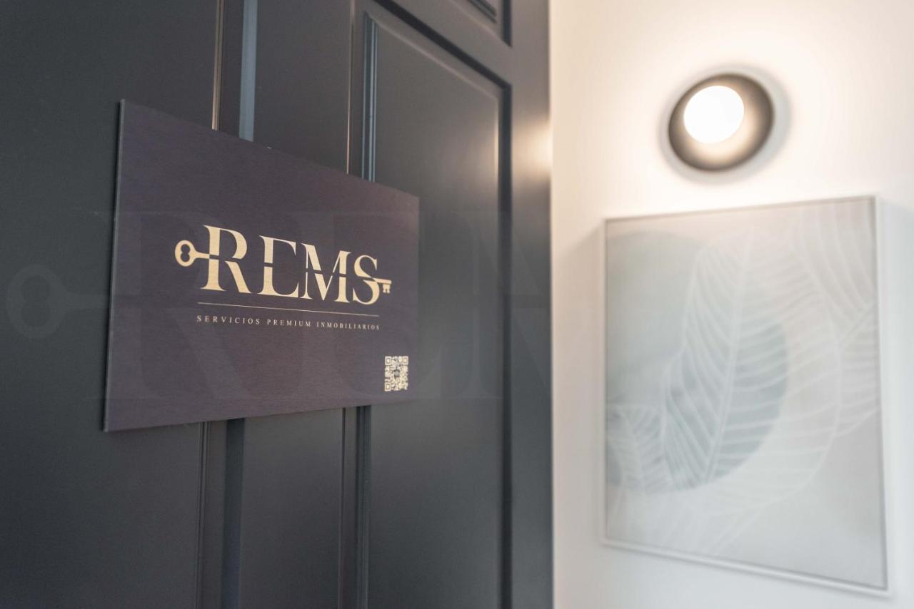Penthouse Suite With Rooftop In The Heart Of Malaga By Rems エクステリア 写真